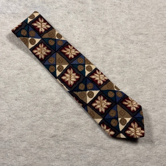 333 New York Other - 333 New York Silk Tie Mens Geometric Floral Pattern Hand Screened Made‎ in USA